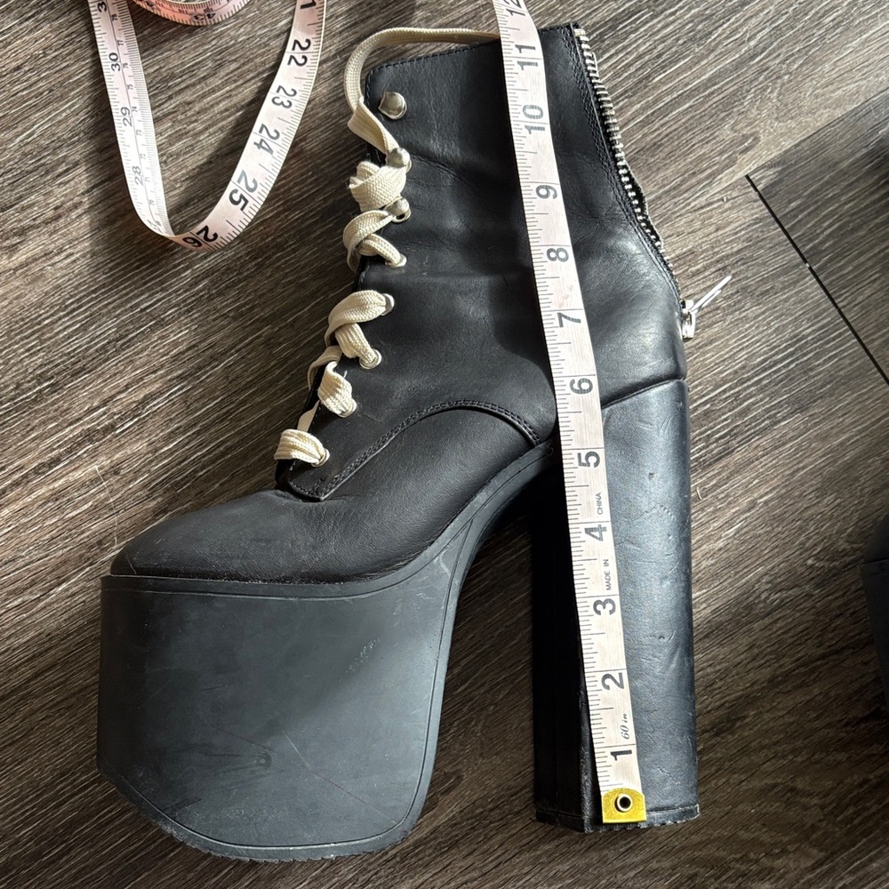 Unif Salem Platform Ankle Boots - Picture 12 of 14